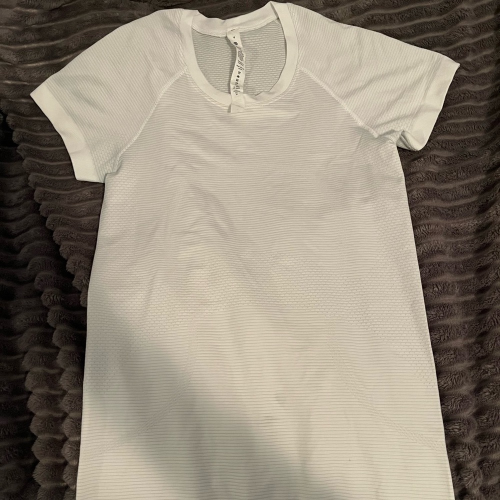 Lululemon swiftly short sleeve tech 2.0